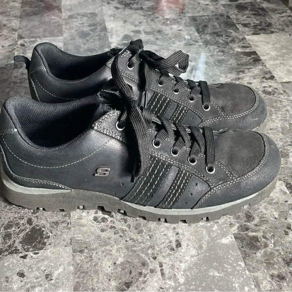 SKECHERS SHOES